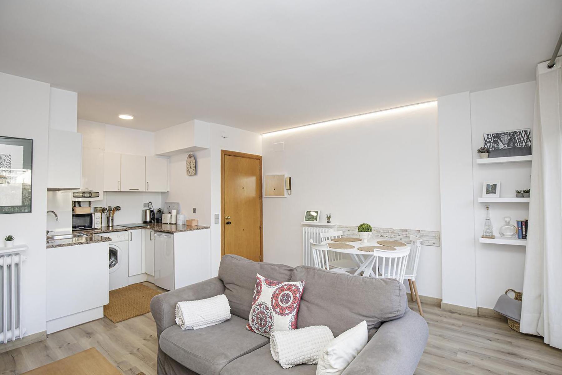Apartamento Con Gran Terraza En Gerona Exterior foto